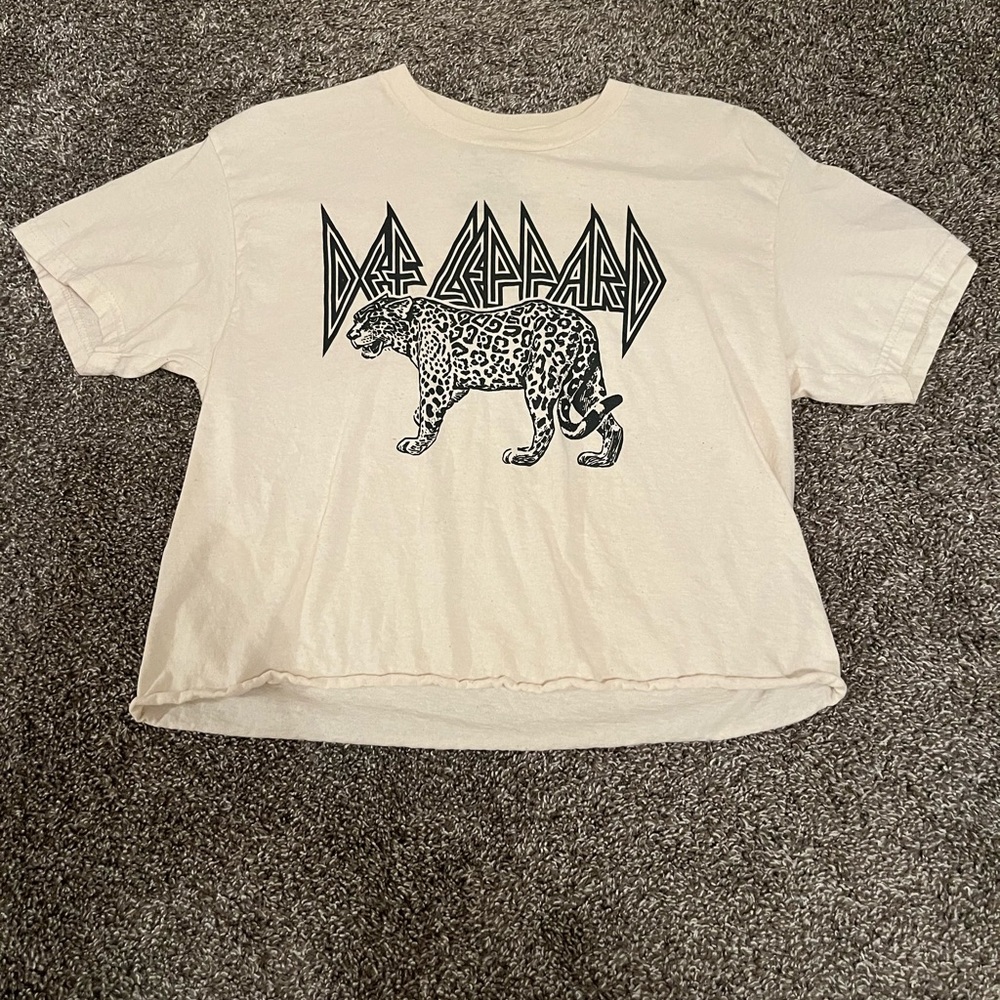 Def leopard shirt